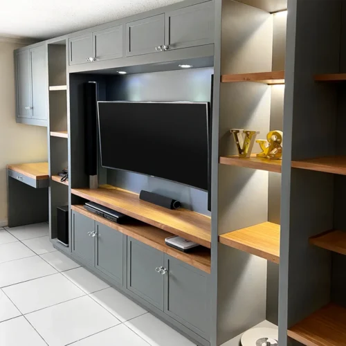 Modular TV Alonso de Ercilla