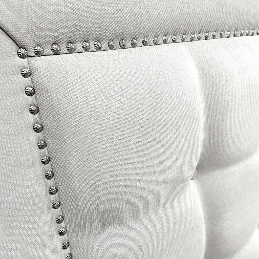 Respaldo de Cama Botoné Frame Tachas Lino Crudo