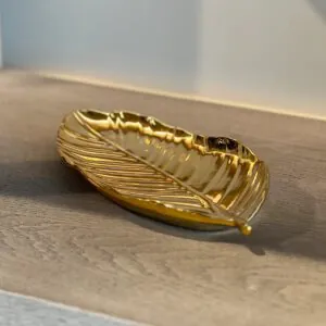 Hoja Dorada
