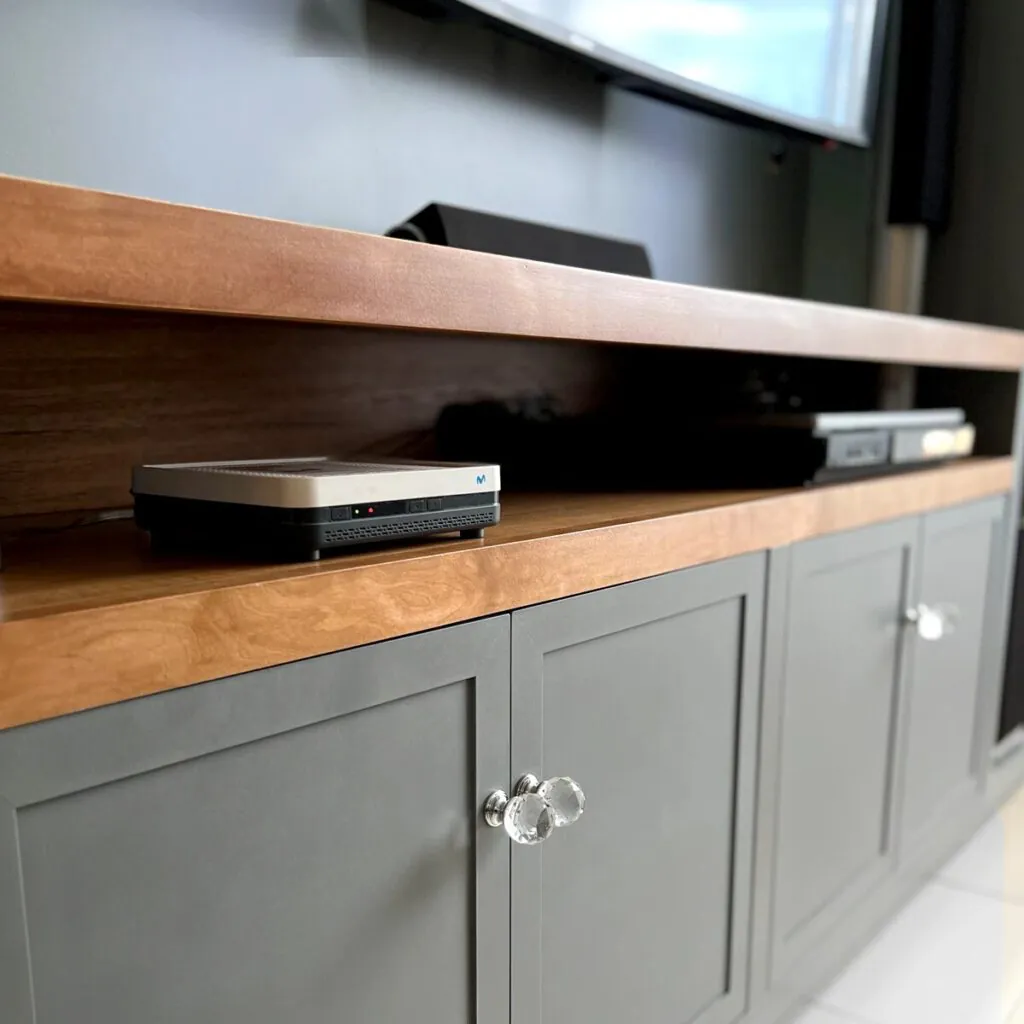 Modular TV Alonso de Ercilla