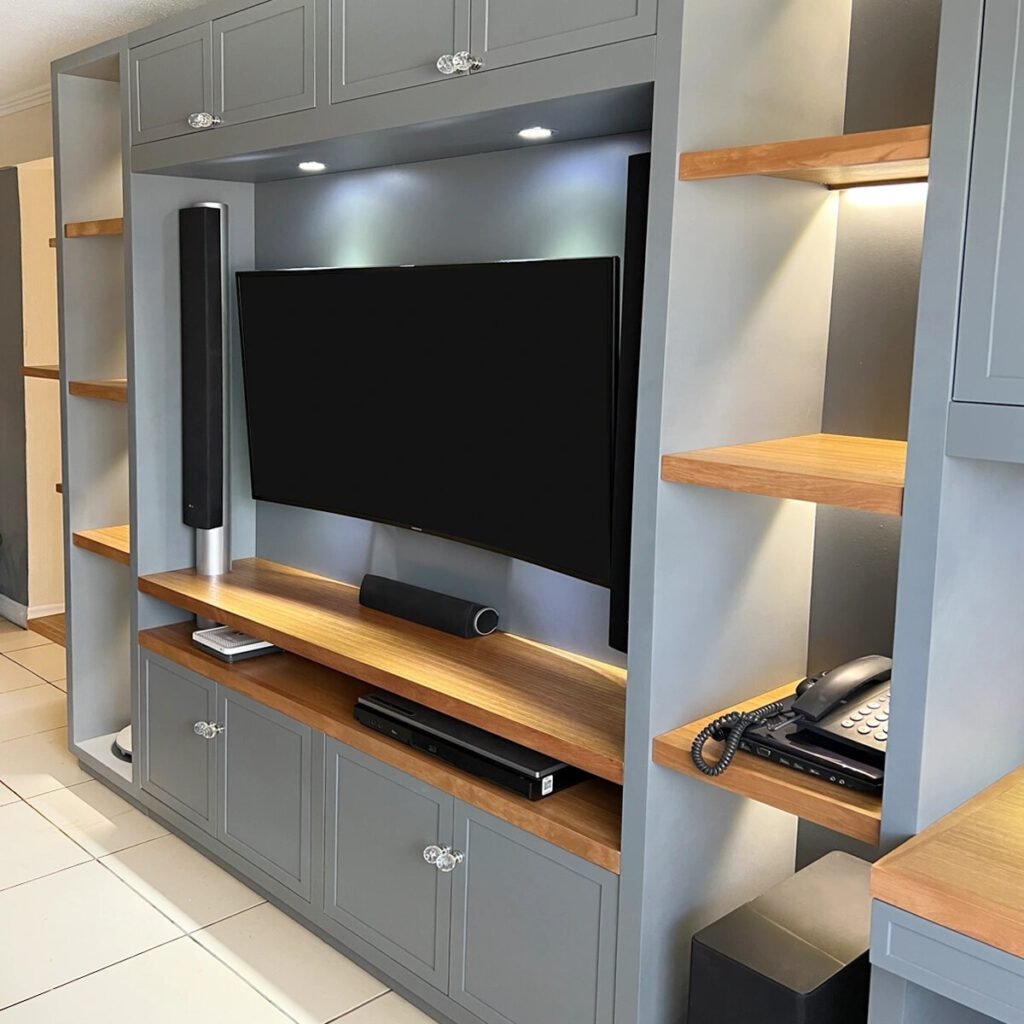 Modular TV Alonso de Ercilla