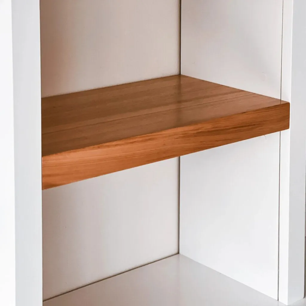 Modular TV Atenas