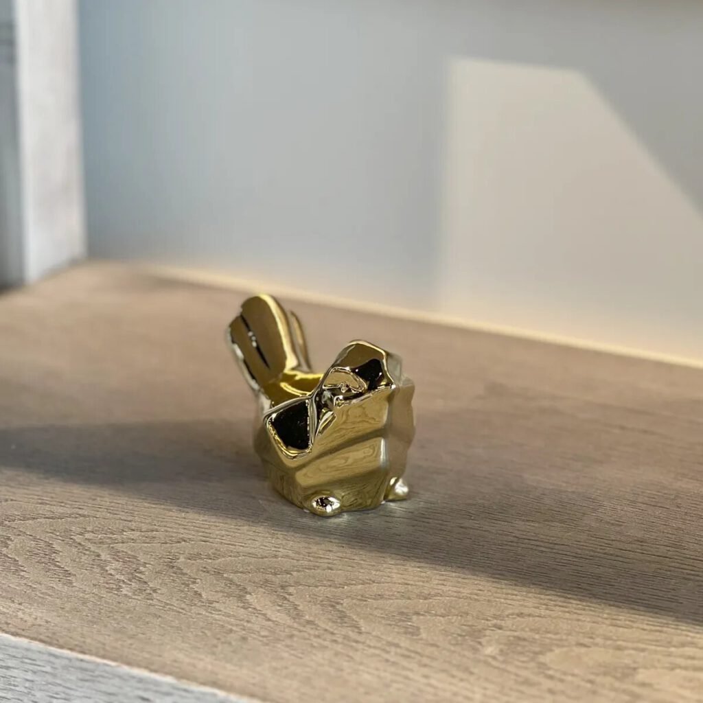 Pájaro Dorado Pequeño