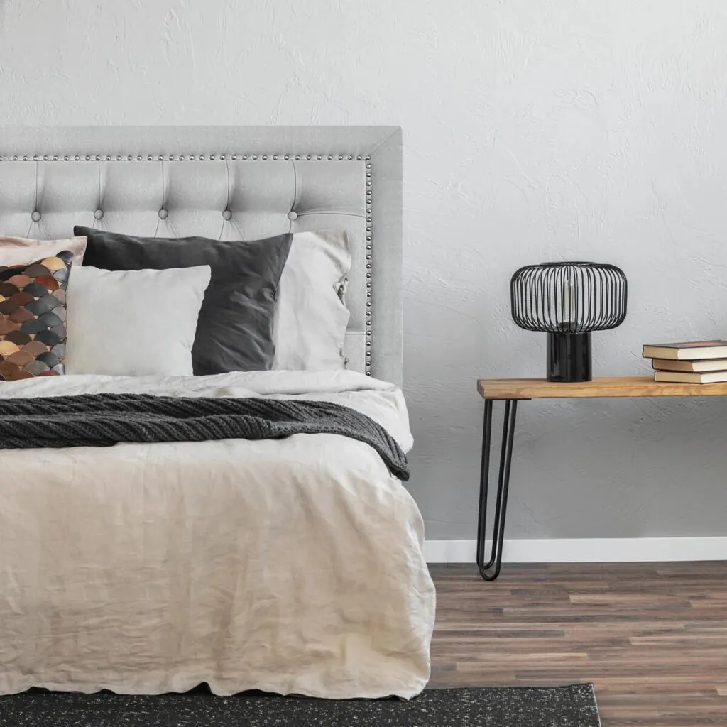 Respaldo de Cama Capitoné Frame Tachas Lino Gris Plata