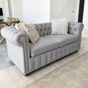 Sofá Chesterfield Lino Gris Plata