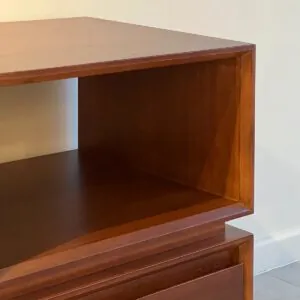 Par de Veladores Isidora