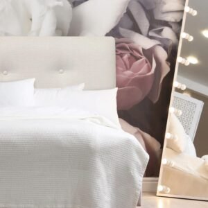 Respaldo de Cama Botoné Premium tapizado en lino color crudo de Espacio Hogar.
